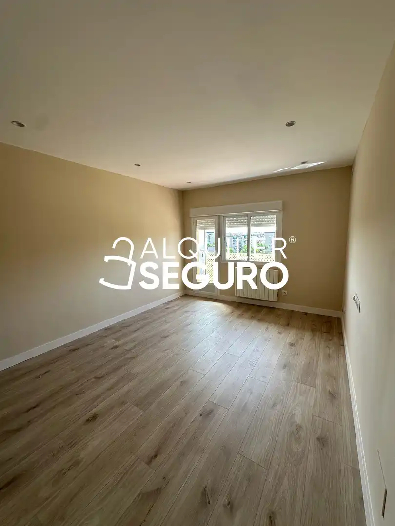 Piso de alquiler en de Portugal, Villafontana - Estoril I