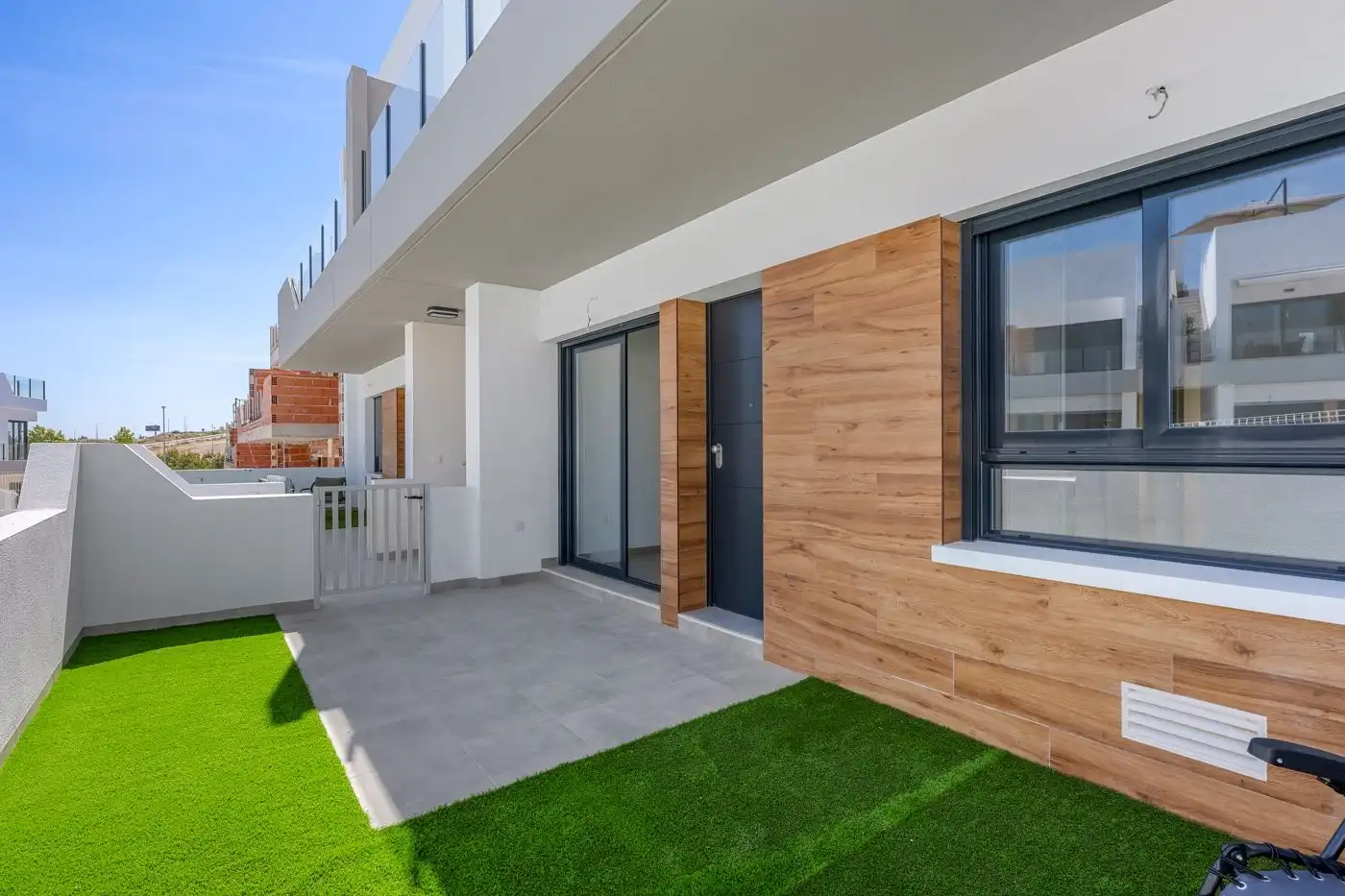 Apartament amb piscina en venda a San Miguel de Salinas, imagen 2