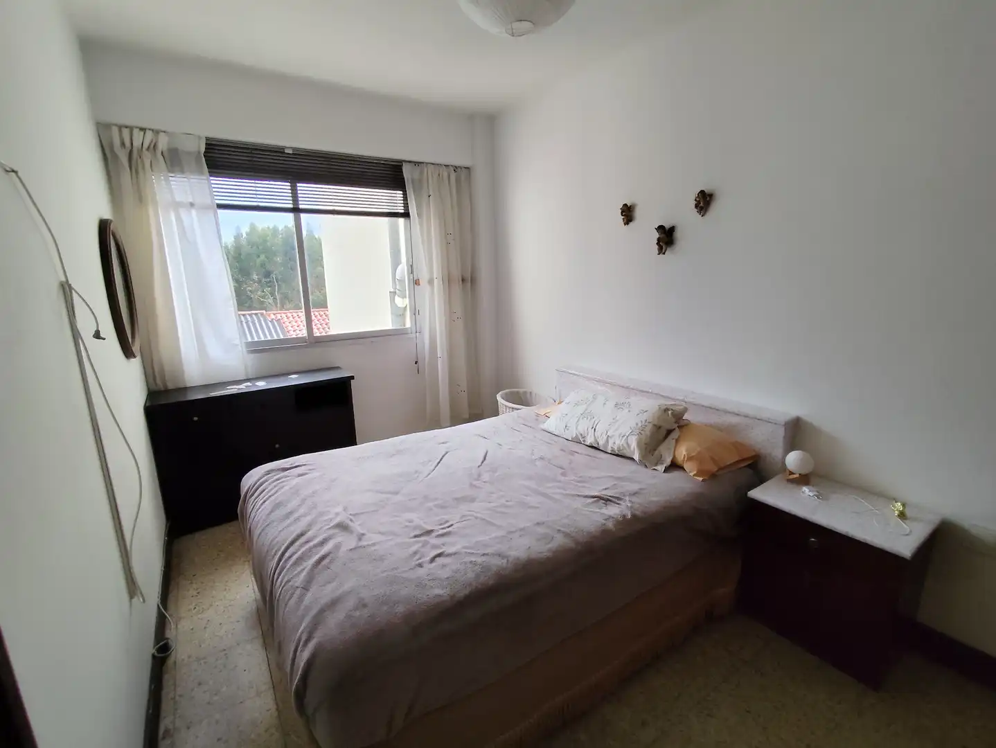 Bedroom of Flat for sale in Oleiros  with Furnished