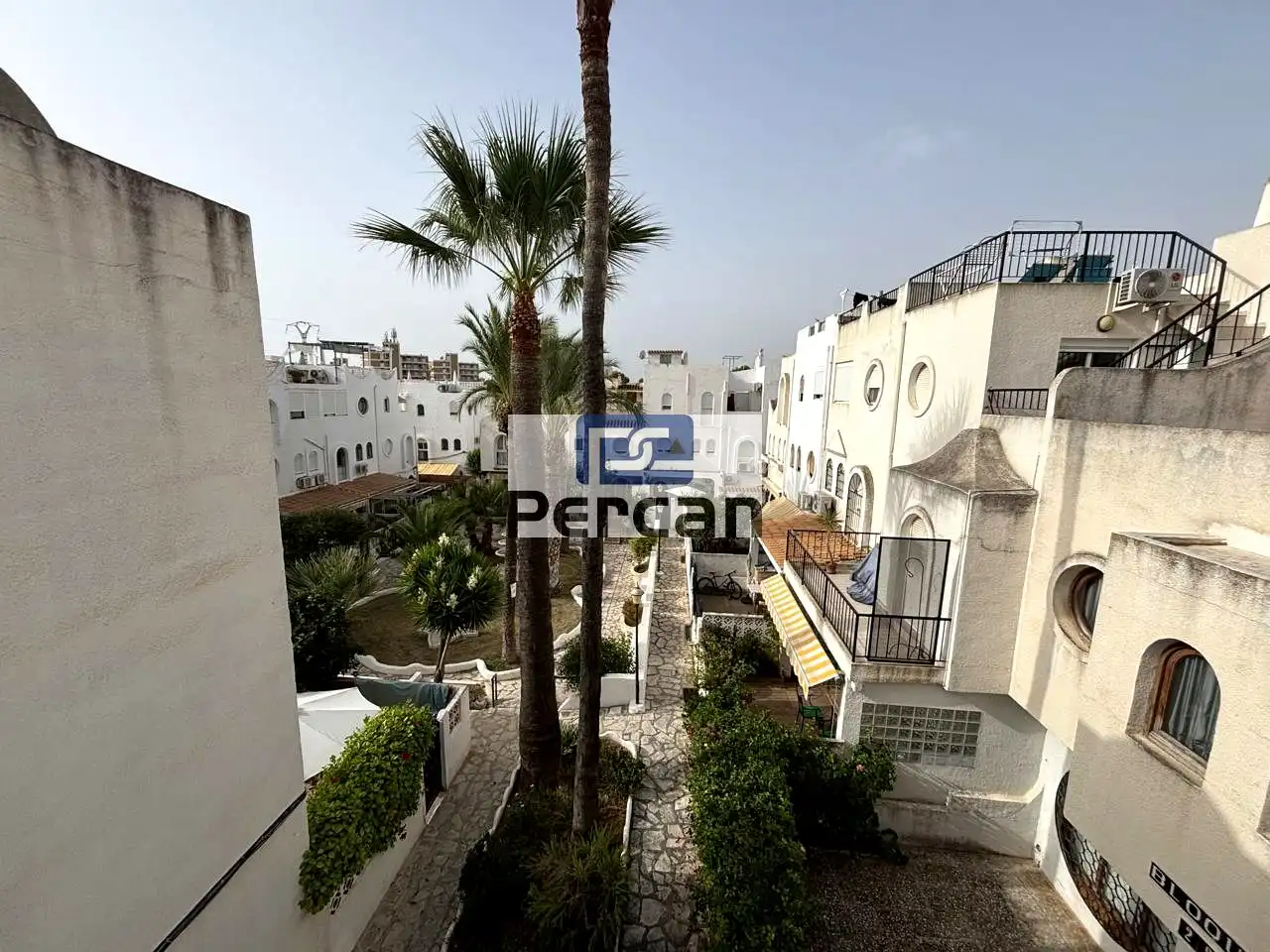 Exterior view of Houses for sale in El Campello  with Air Conditioner, Terrace and Furnished