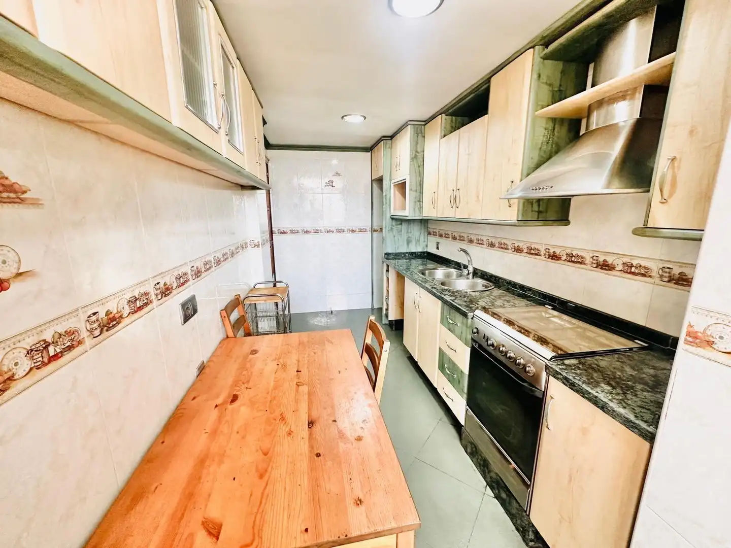 Piso en venta en Calle MONTSERRAT ROIG, Martiricos - La Roca - La Rosaleda