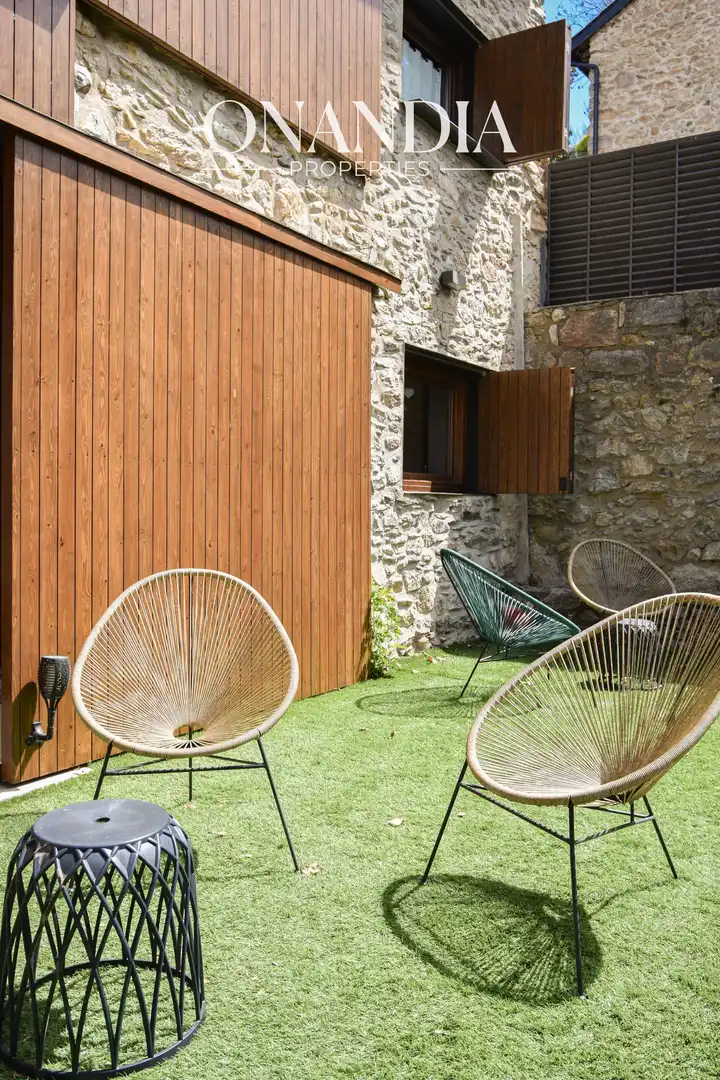 Maison mitoyenne avec jardin à louer à Alp poble, imagen 6