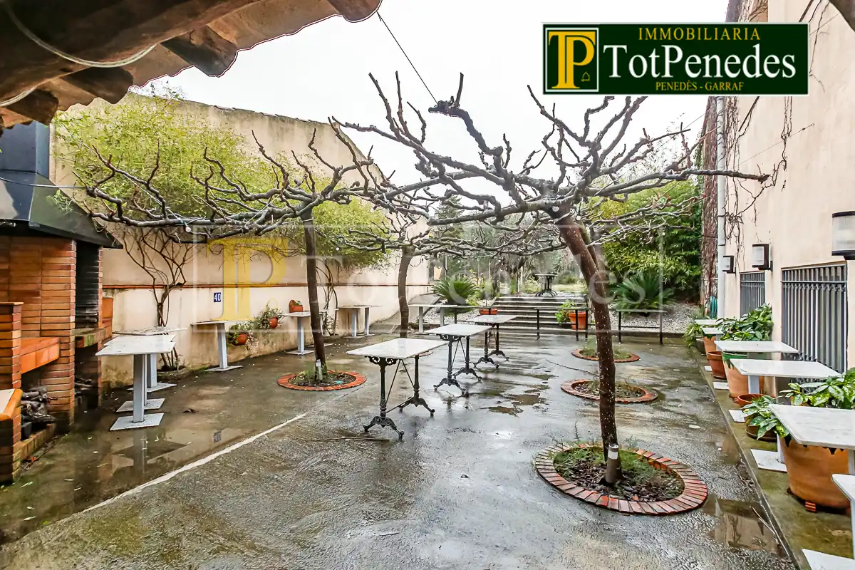 Terraza de Local en traspaso en Sant Martí Sarroca con Aire acondicionado, Calefacción y Terraza