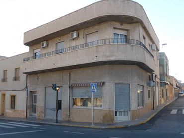 Piso en venta en Avenida Yecla 41 41