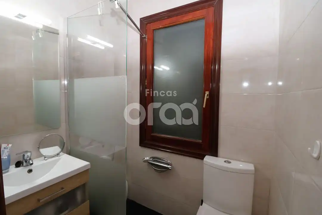 Bathroom of Flat for sale in Santurtzi   with Heating and Furnished
