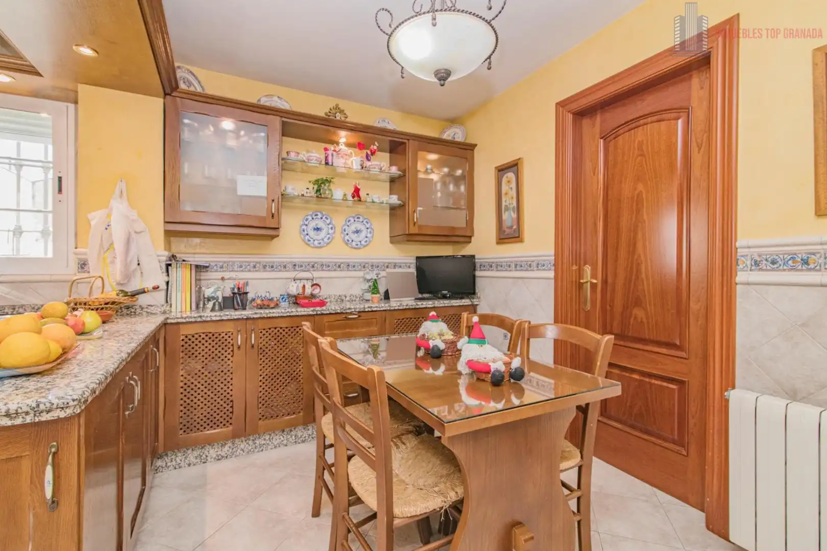 Cuina de Casa o xalet en venda en Maracena amb Aire condicionat, Calefacció i Terrassa