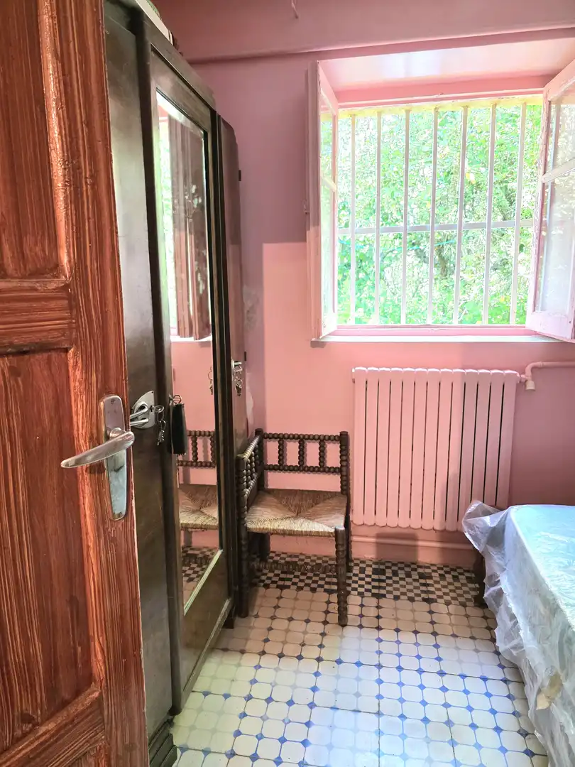 Dormitori de Casa o xalet en venda en Cervera de Pisuerga amb Calefacció i Jardí privat