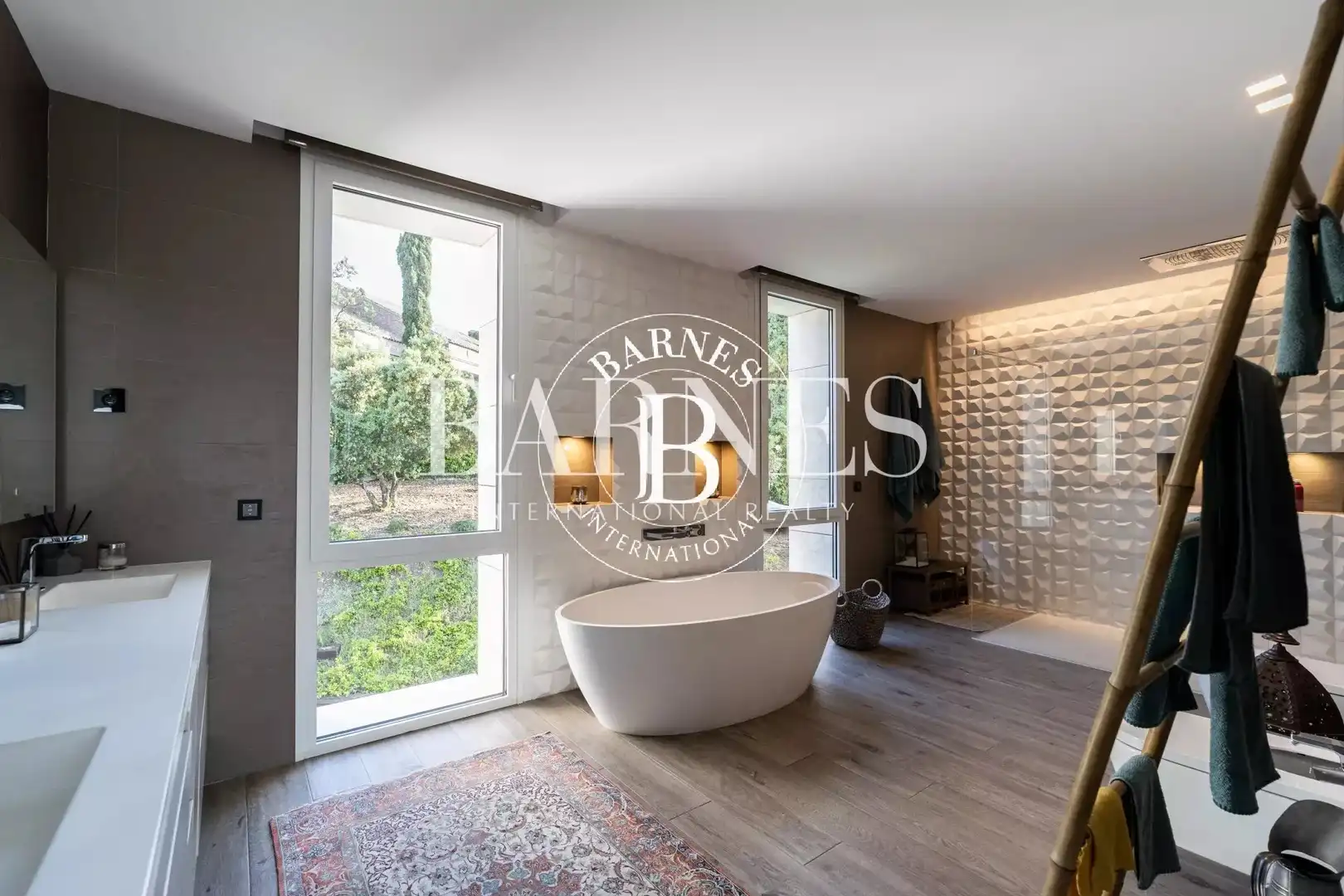 Jardín de Casa o chalet en venta en Ciudalcampo con Aire acondicionado, Calefacción y Piscina