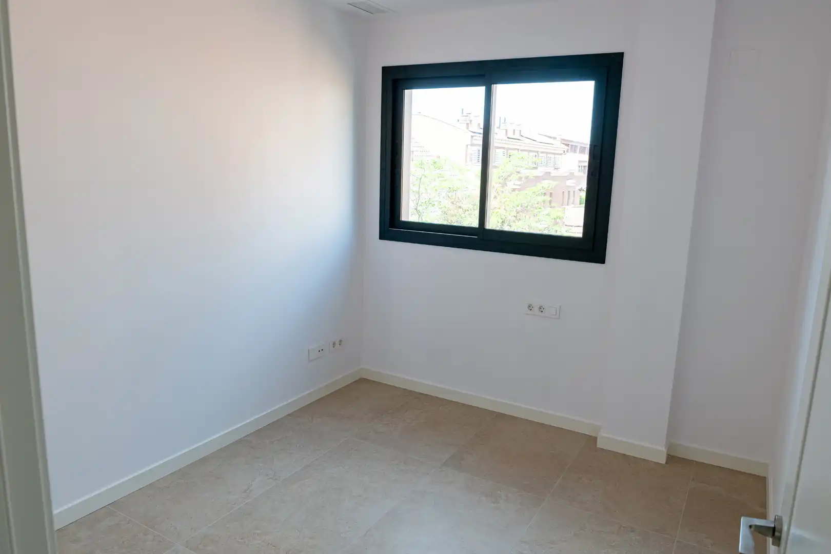Neubau-Penthouse mit Aufzug zum Verkauf in Carrer de Granollers 7, imagen 17