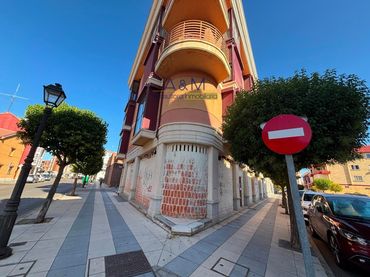 Business premises for sale in Colibrí 1