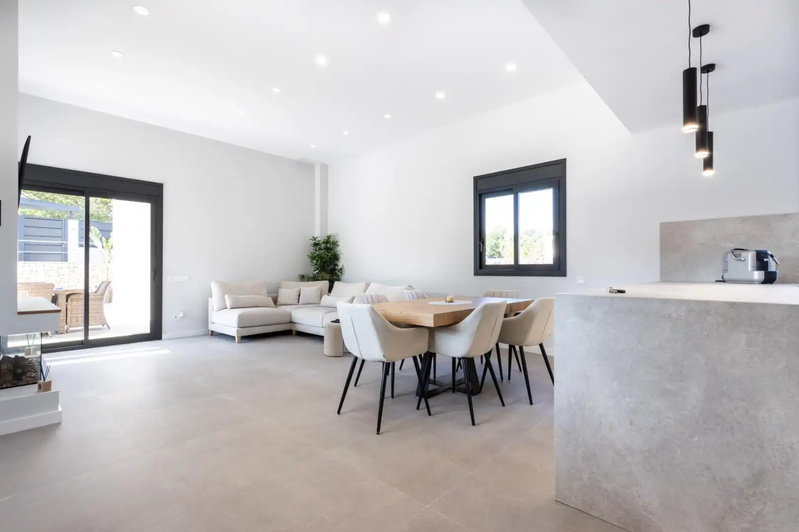 Living room of Houses for sale in Sant Quirze del Vallès  with Air Conditioner, Heating and Private garden