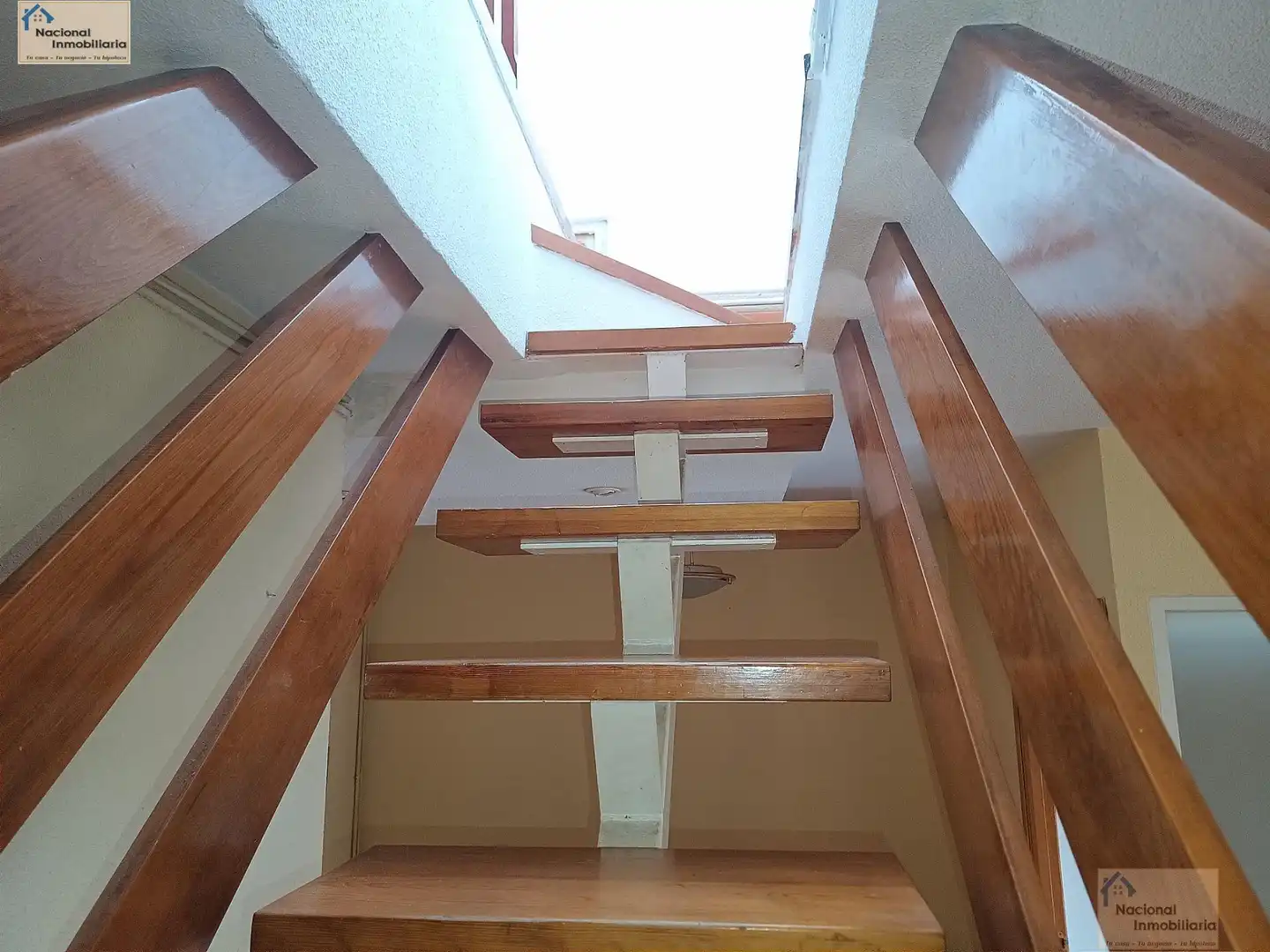 Flat for sale in Segovia  with Air Conditioner, Heating and Storage room