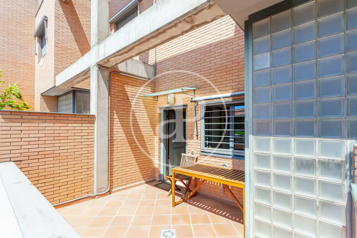 Terraza de Casa adosada en venta en Madrid con Aire acondicionado, Calefacción y Jardín privado