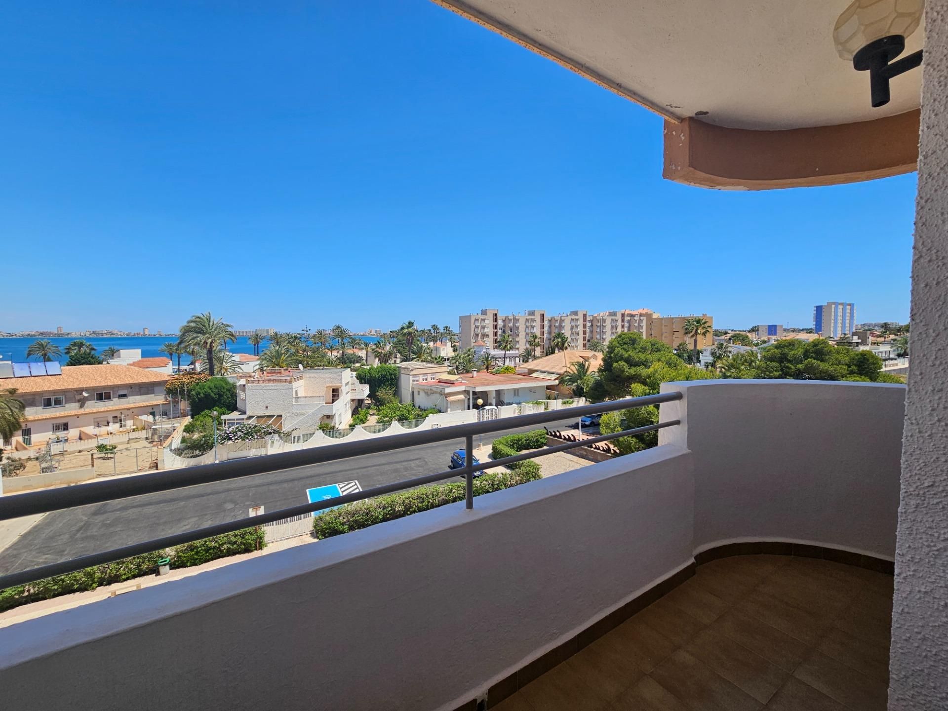 Vista exterior de Piso en venta en Cartagena con Balcón