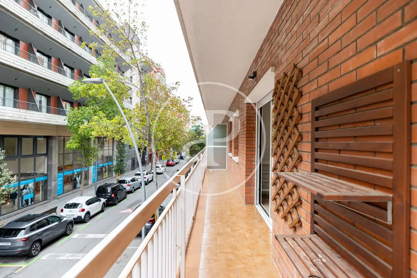 Vista exterior de Piso en venta en Les Corts