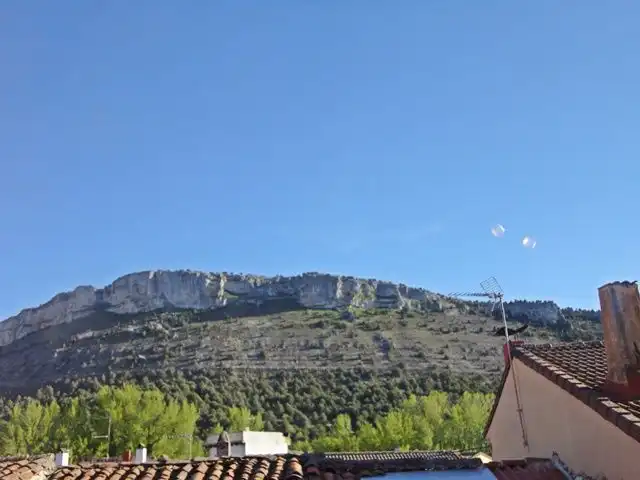 Vista exterior de Casa o chalet en venta en Cascajares de la Sierra con Trastero y Amueblado