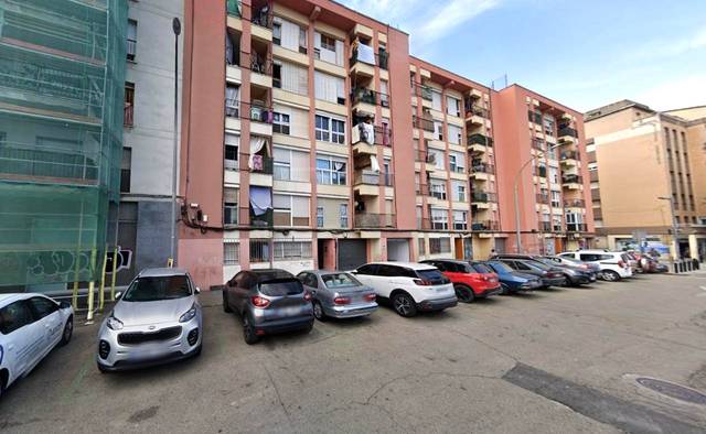 Apartamento en Venta en Carrer de Torras i Bages, Salt, Spain, 32 en Centre