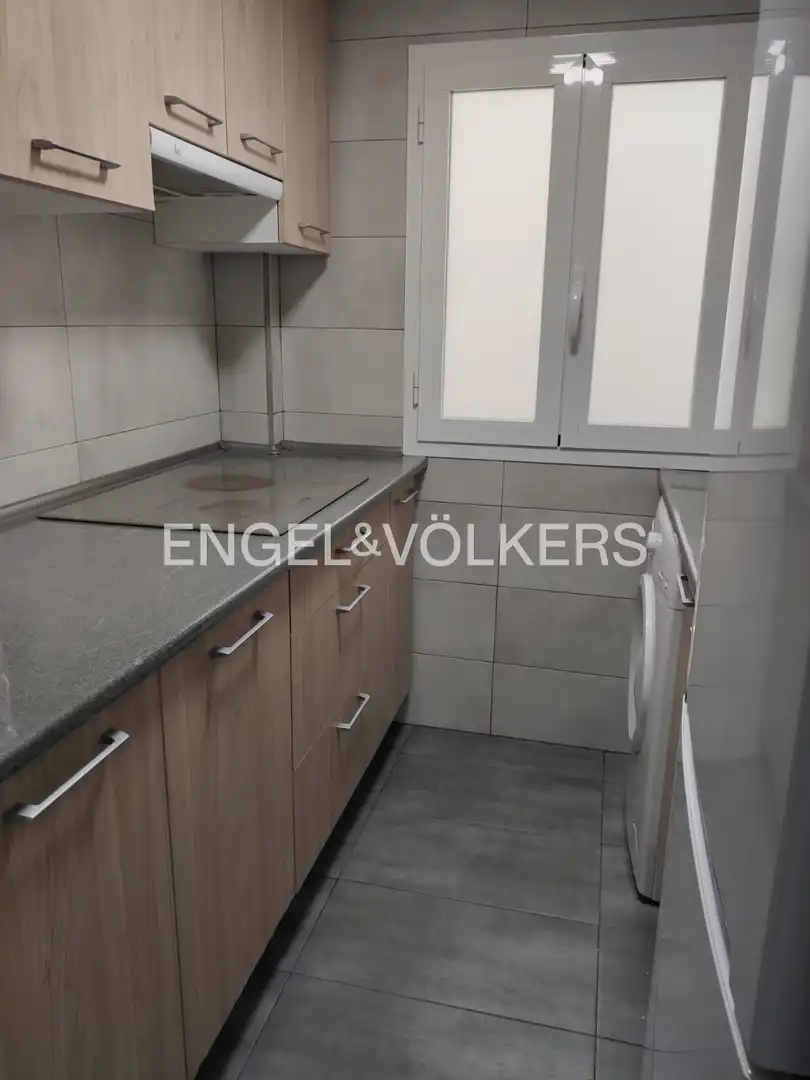 Cocina de Piso en venta en Madrid con Calefacción y Parquet