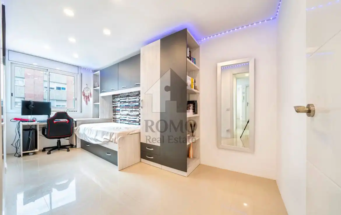 Habitación de Piso en venta en Santa Perpètua de Mogoda con Aire acondicionado y Calefacción