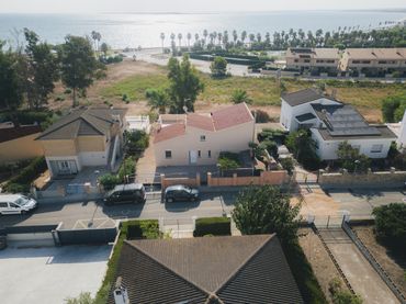 Chalet con piscina en venta en L'Ampolla