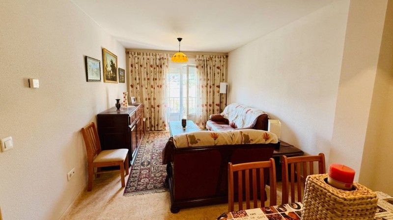 Living room of Flat for sale in Otero de Herreros  with Heating, Private garden and Terrace