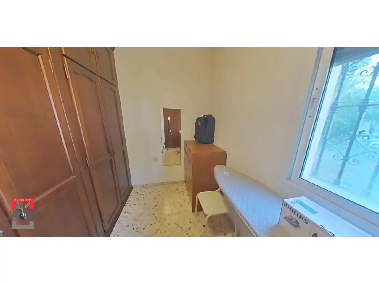 Dormitori de Casa o xalet en venda en Tomares amb Aire condicionat, Jardí privat i Terrassa