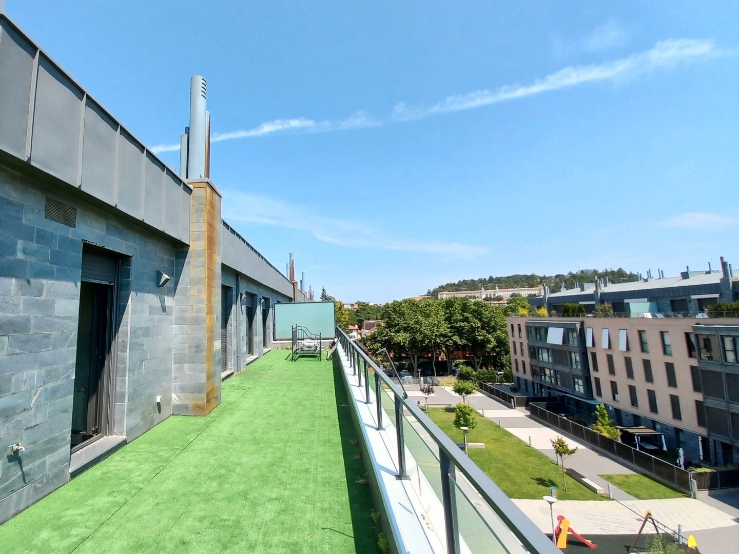 Terraza de Ático en venta en Burgos Capital con Calefacción, Parquet y Terraza