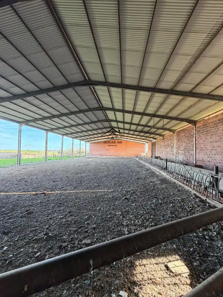 Exterior view of Country homes for sale in Casar de Cáceres