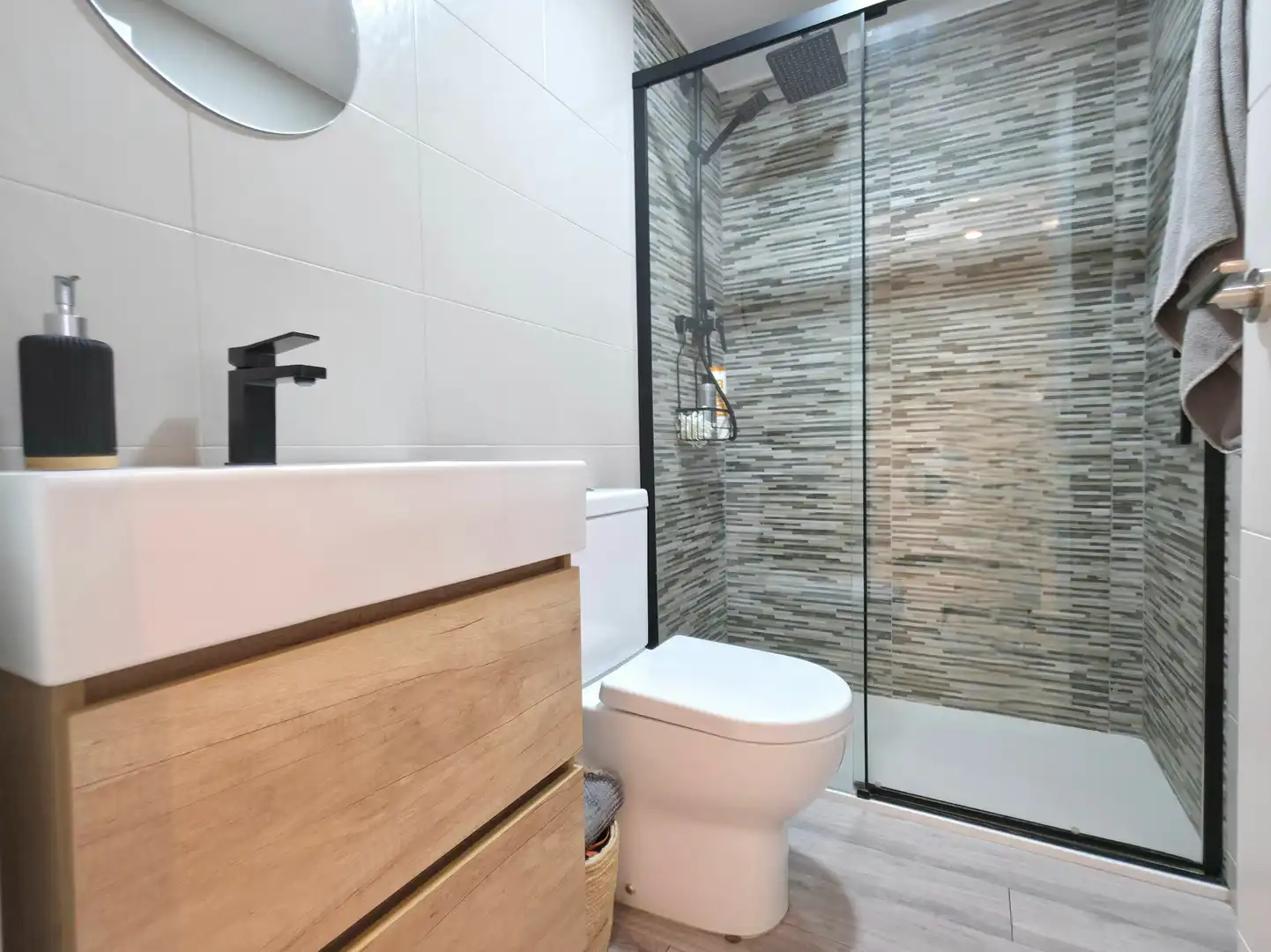 Baño de Piso en venta en Sant Andreu de la Barca con Aire acondicionado, Calefacción y Parquet