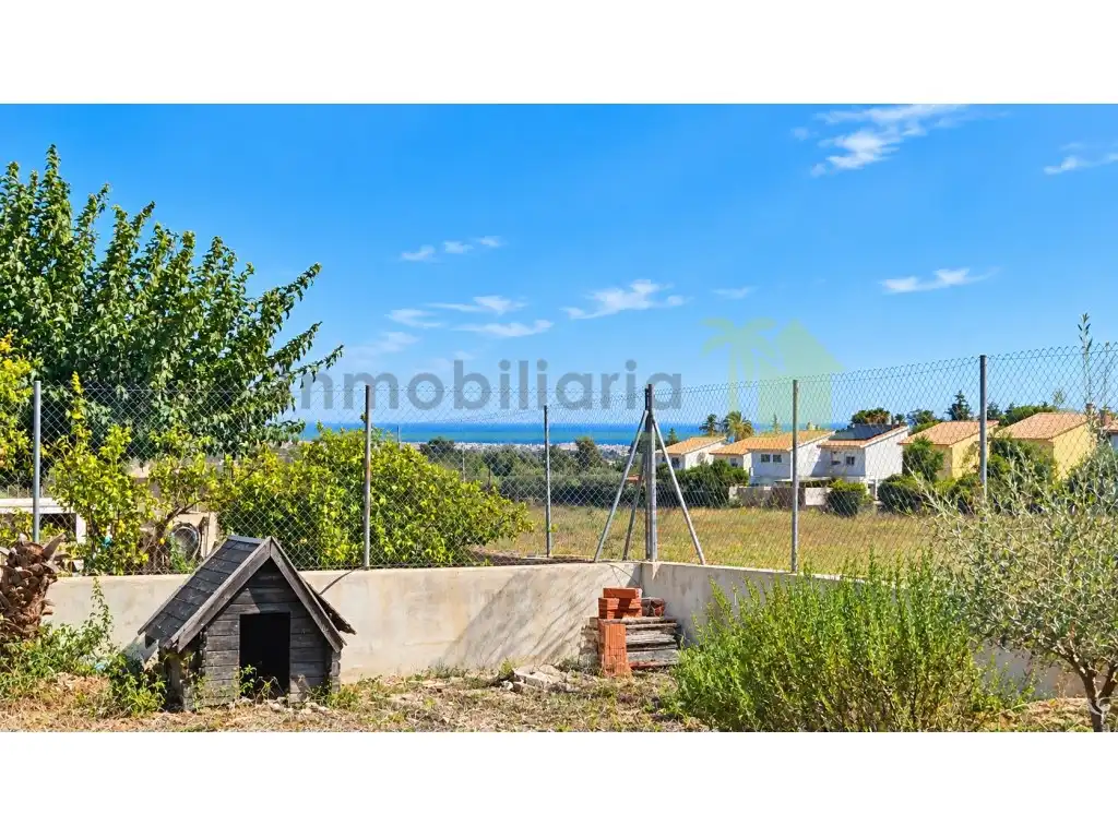 Terreny residencial en venda a Las Atalayas - Urmi - Cerro de Mar