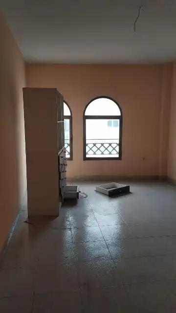 Inmuebles singulares con ascensor en venta en Avenida de Pescia 53, imagen 7