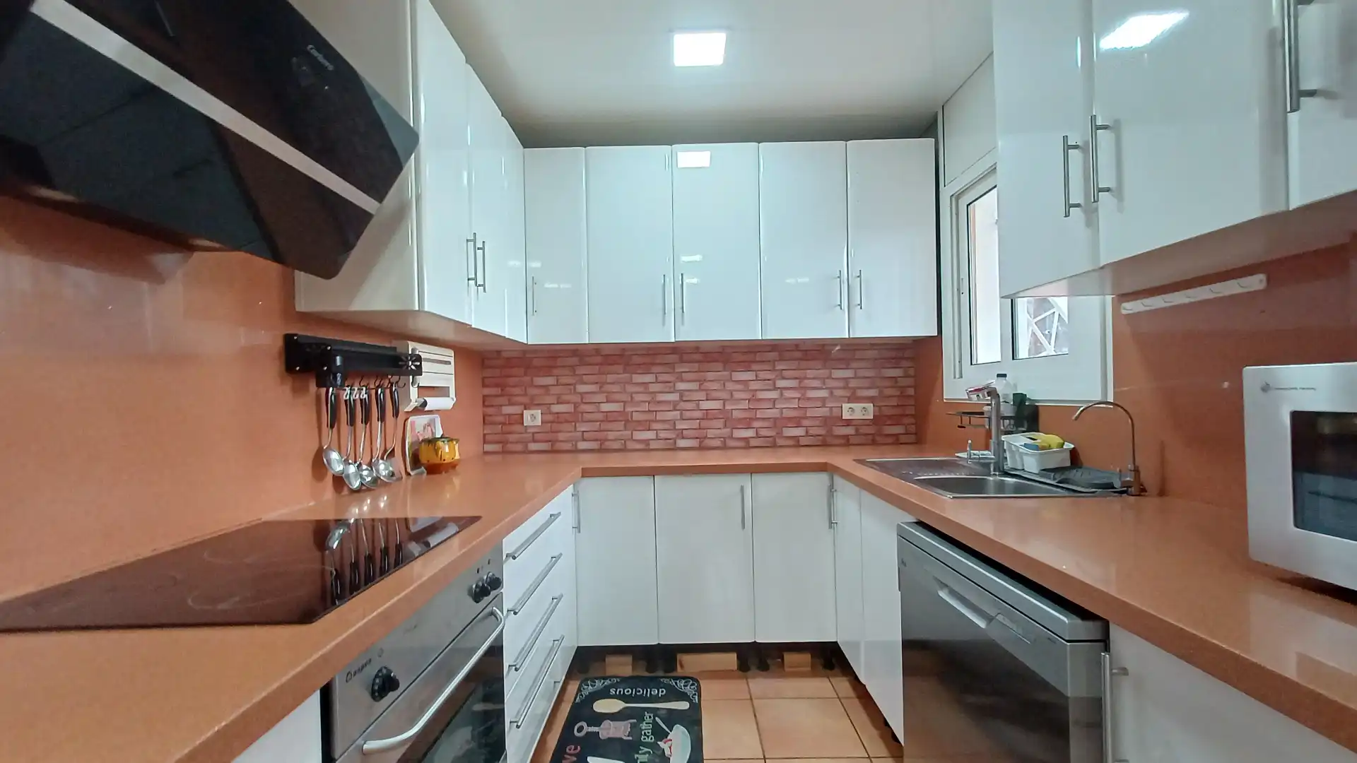 Chalet con terraza en venta en Carrer Suécia, imagen 18