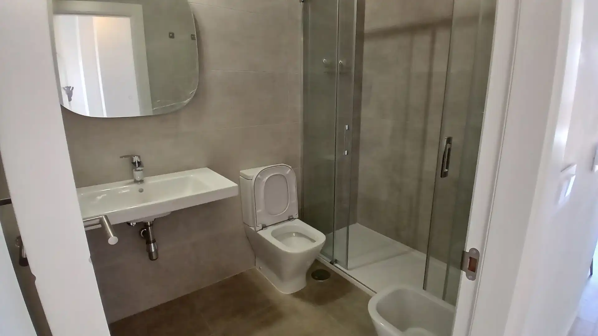 Bathroom of Flat for rent in Málaga  with Air Conditioner, Heating and Storage room