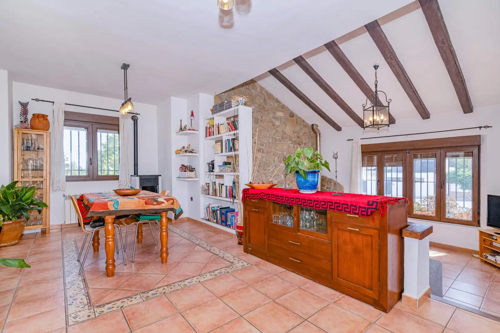 Comedor de Casa o chalet en venta en Alhendín con Calefacción, Jardín privado y Trastero