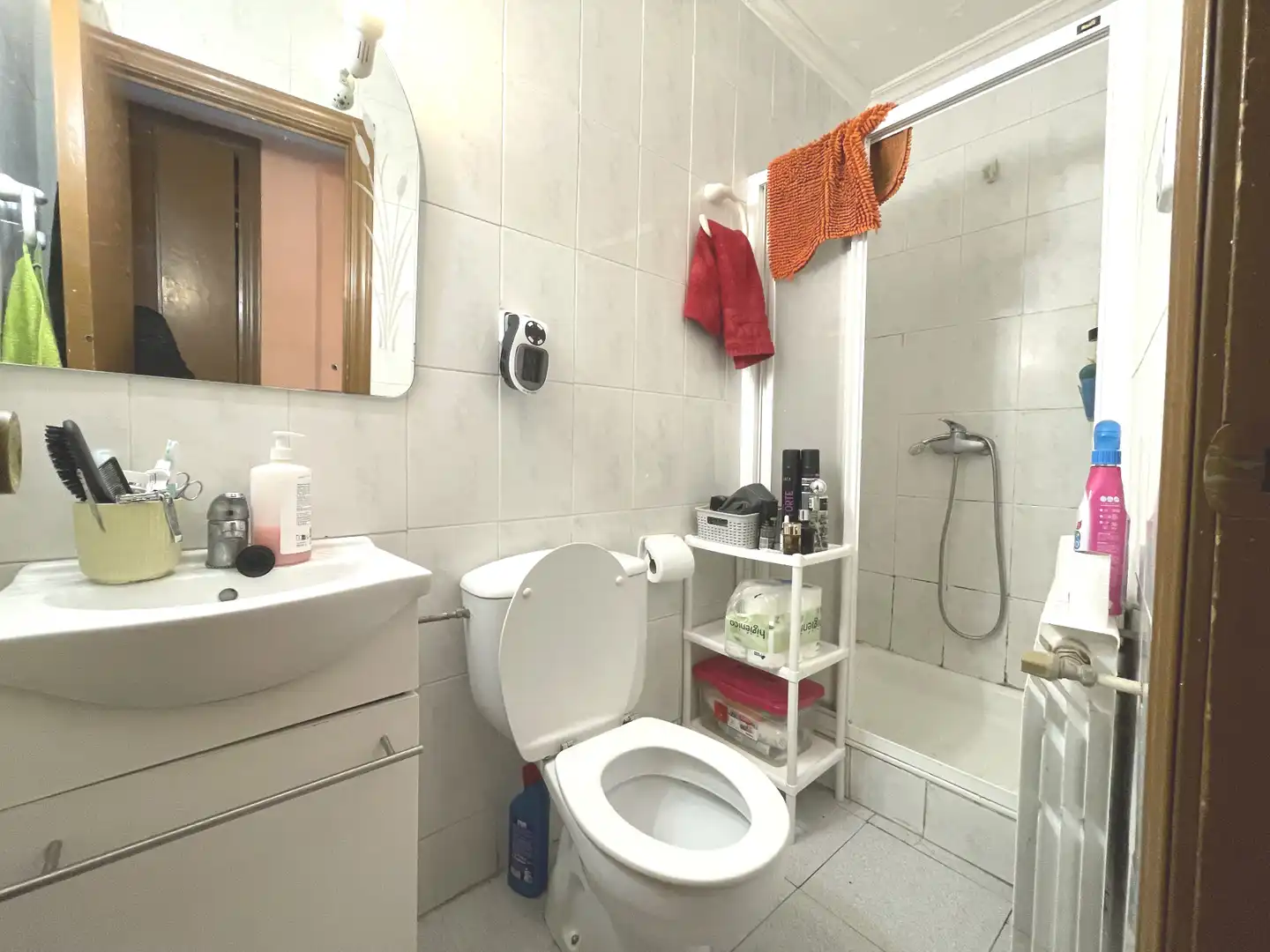 Baño de Ático en venta en Salamanca con Calefacción, Terraza y Amueblado