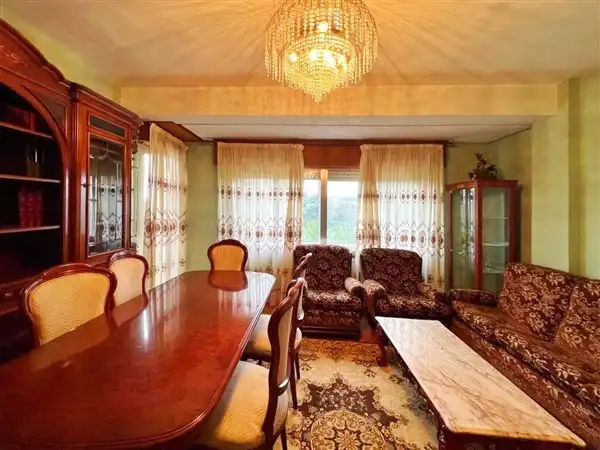 Comedor de Piso en venta en Lugo con Calefacción y Trastero
