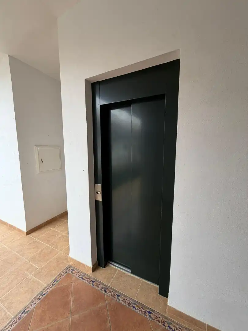 Apartamento de alquiler en Almonte con Aire acondicionado y Amueblado