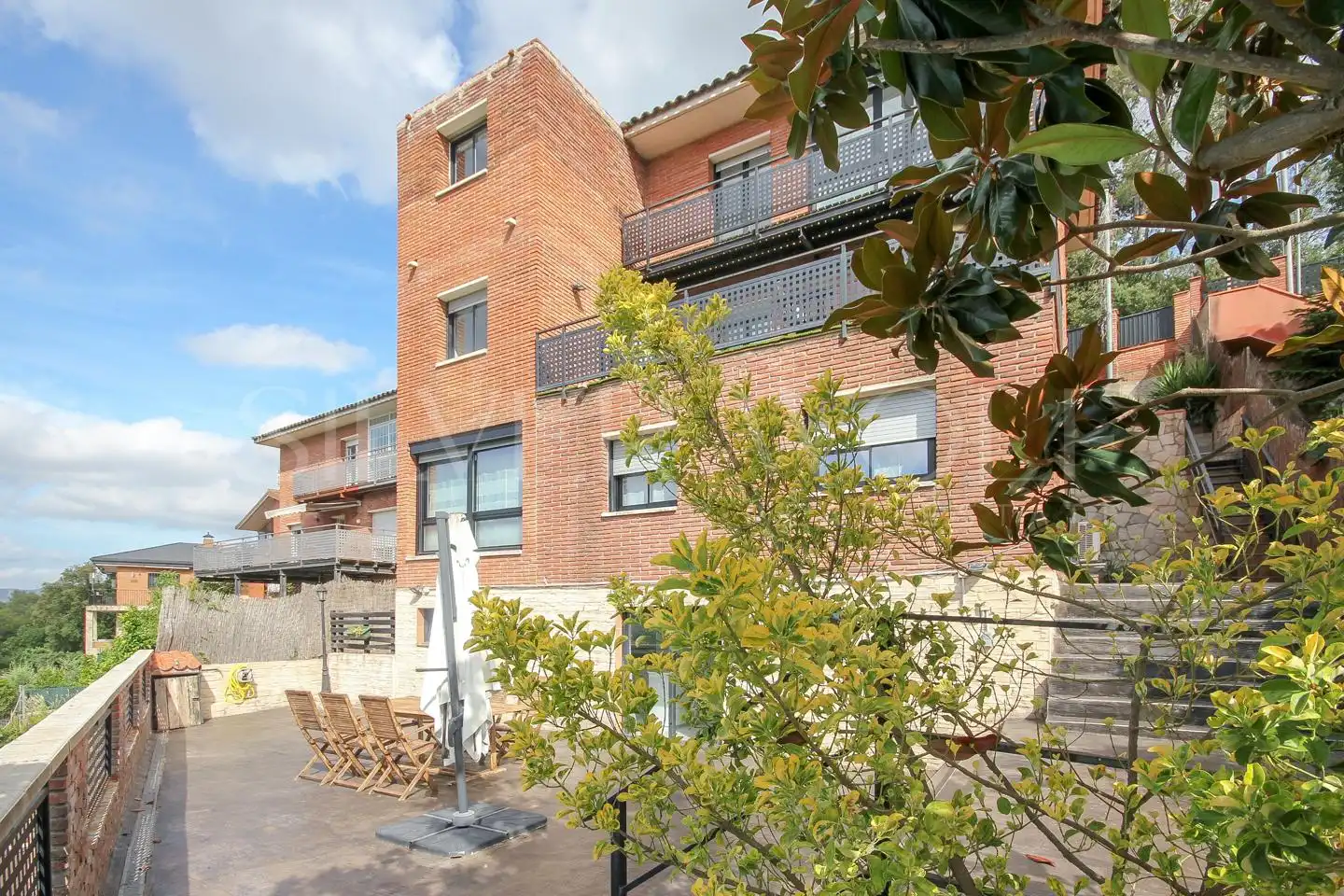 Houses for sale in Espanya, Cervelló