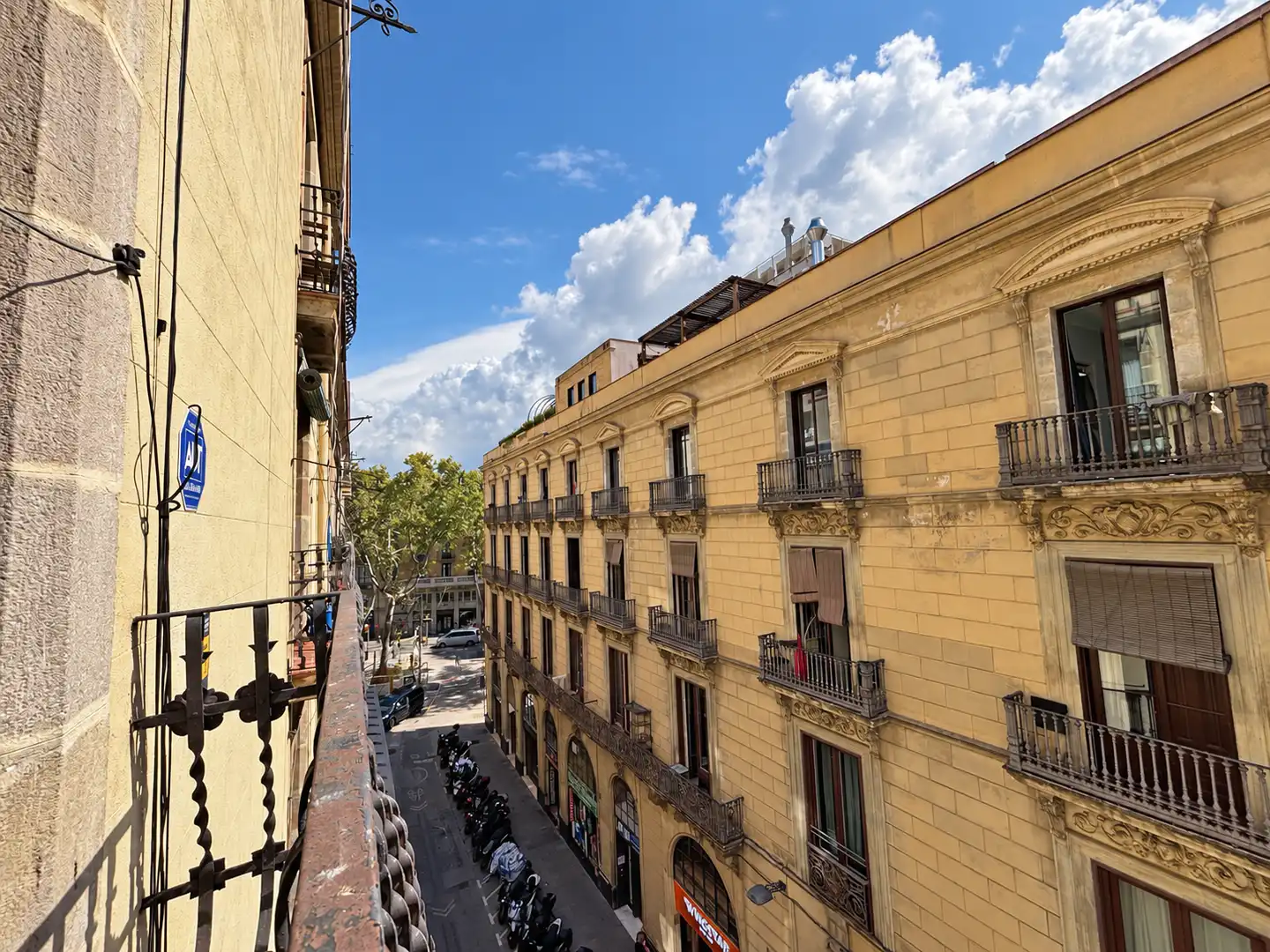 Flat with terrace for sale in Carrer Nou de la Rambla, imagen 17