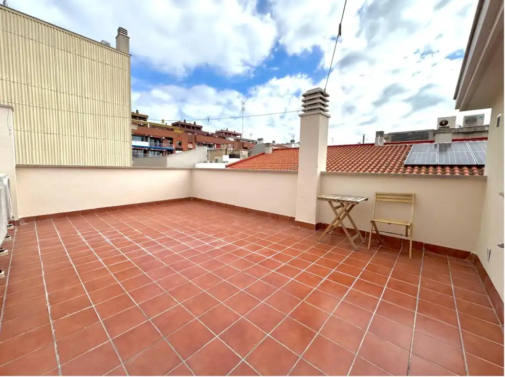 Terraza de Casa adosada en venta en Vilanova i la Geltrú con Aire acondicionado, Terraza y Horno