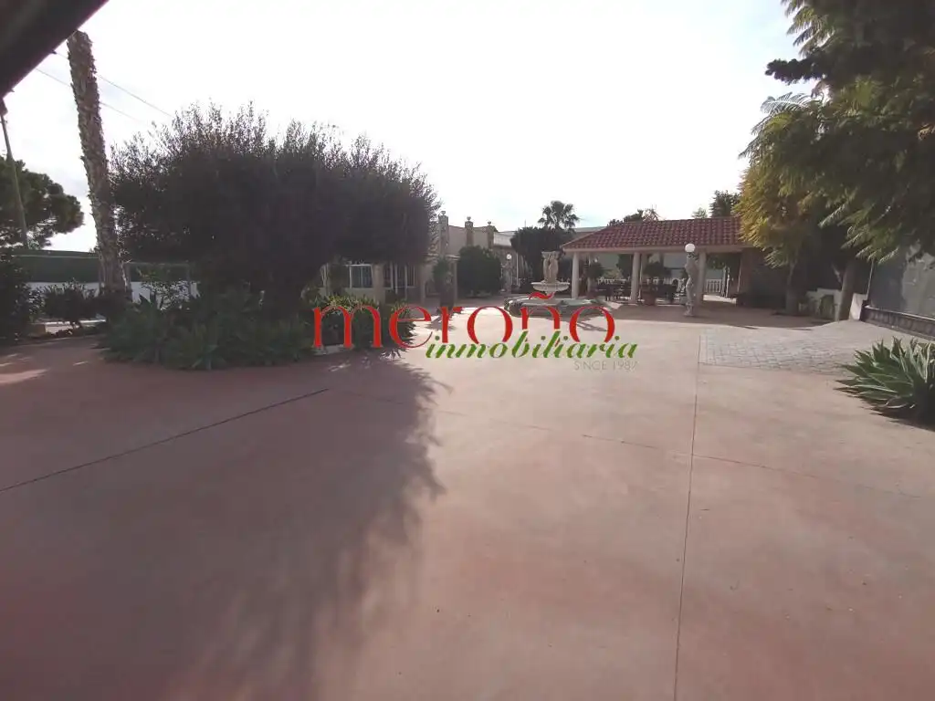 Xalet amb piscina en venda a Crevillent, imagen 9