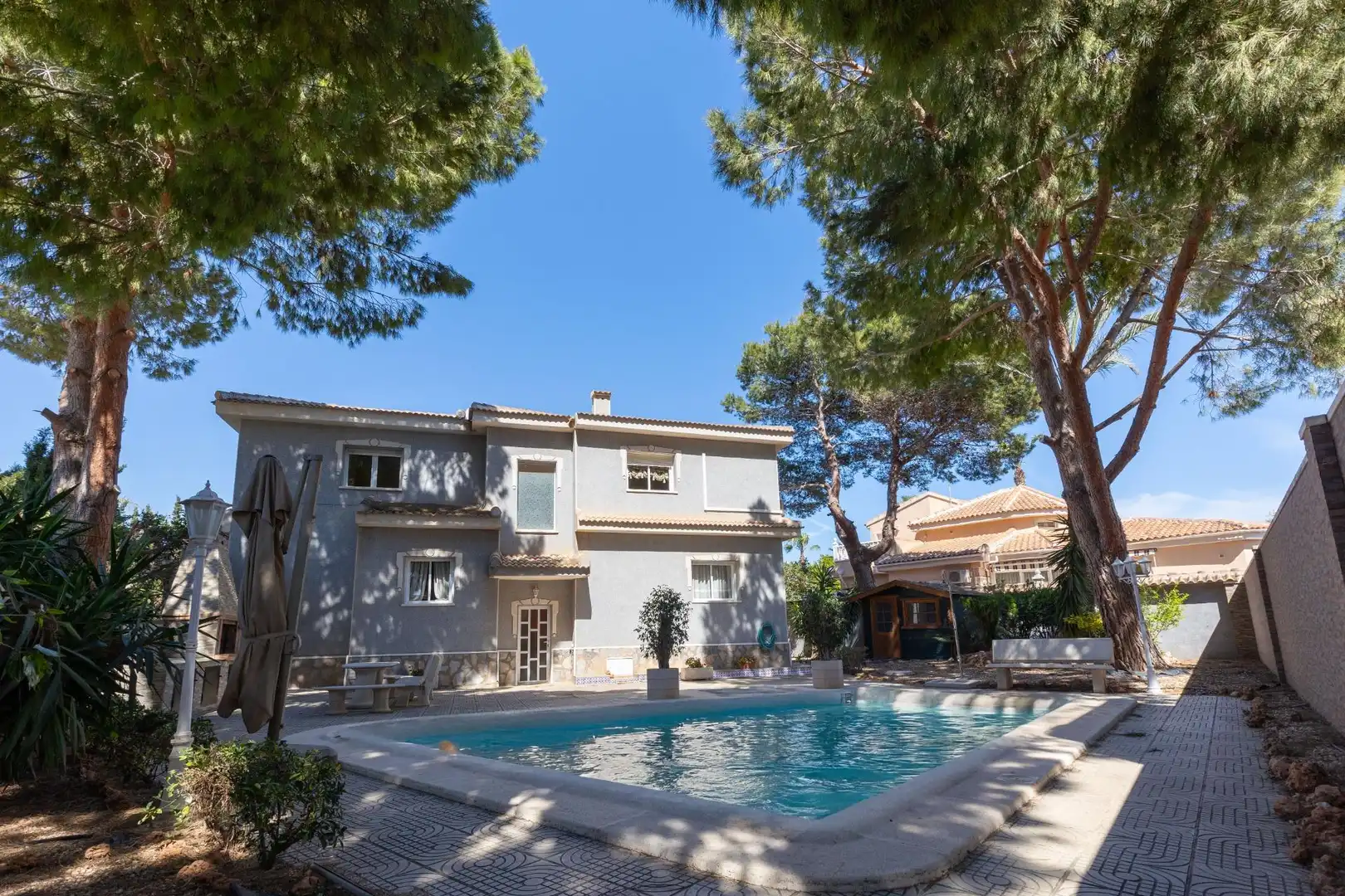 Vista exterior de Casa o xalet en venda en Rojales amb Aire condicionat, Calefacció i Jardí privat