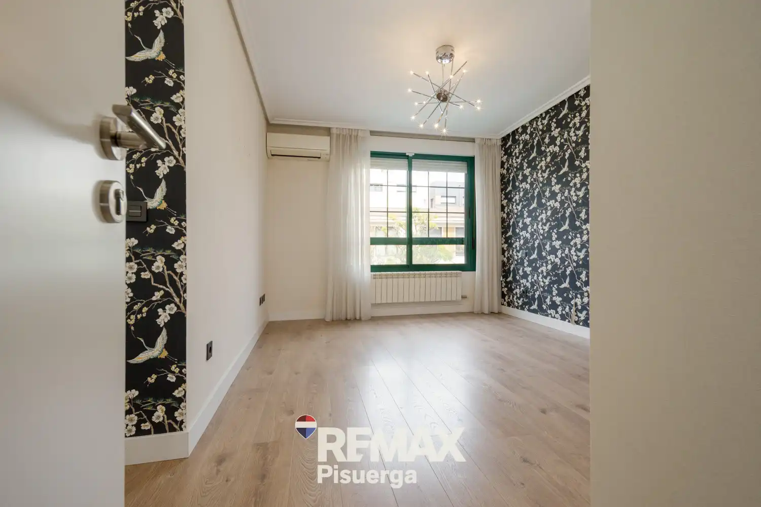 Villa mit Pool zum Verkauf in Calle José María Castilviejo 41, imagen 35
