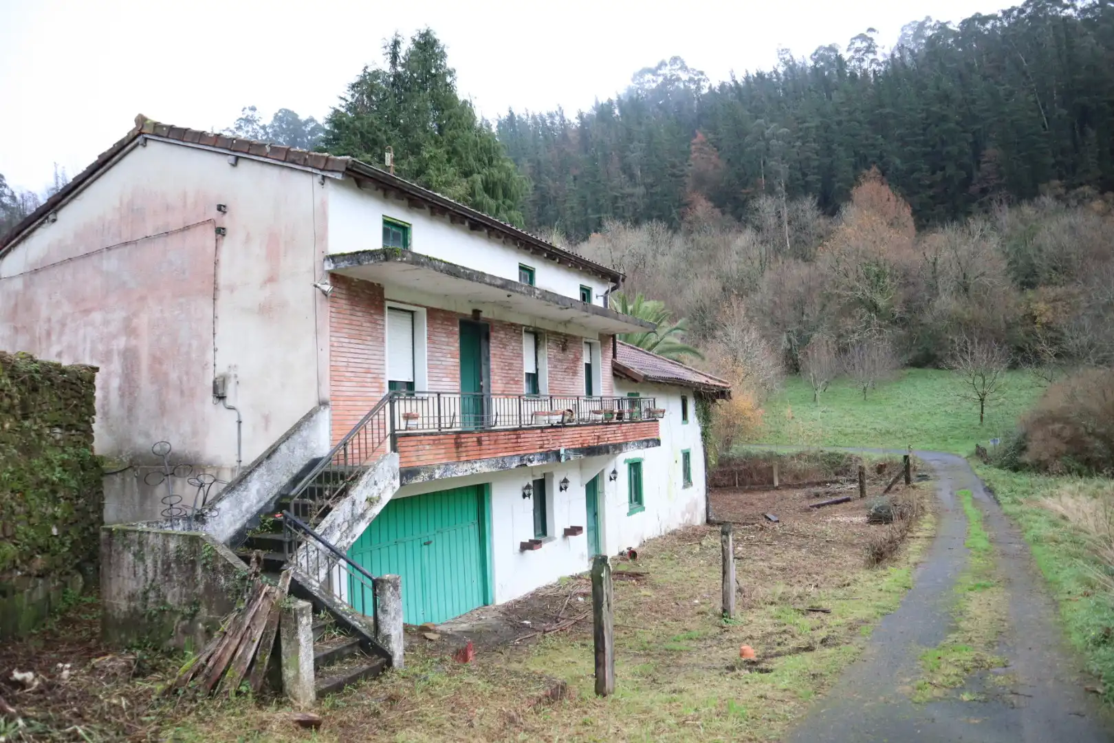 Country house zum Verkauf in Morga