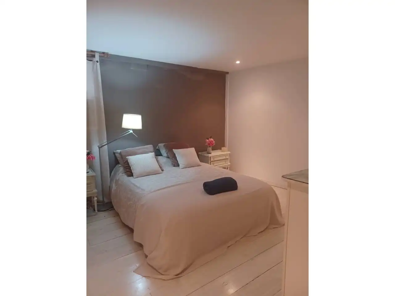 Habitación de Piso en venta en Valencia con Aire acondicionado, Jardín privado y Amueblado