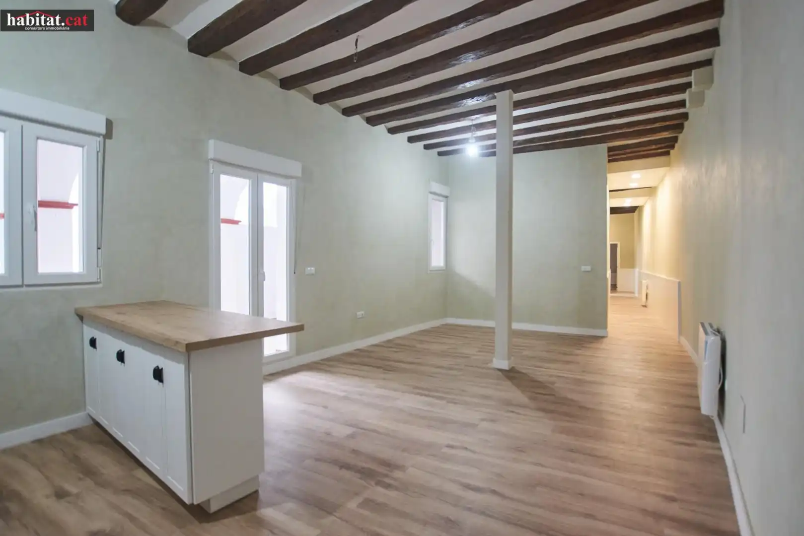 Piso en venta en Vilanova i la Geltrú con Calefacción, Parquet y Terraza