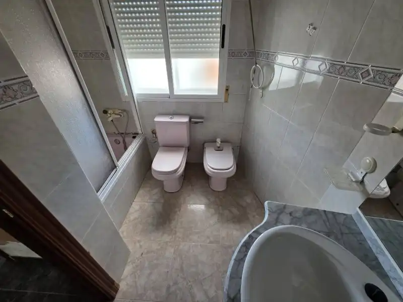 Baño de Casa o chalet en venta en Madroñera con Jardín privado
