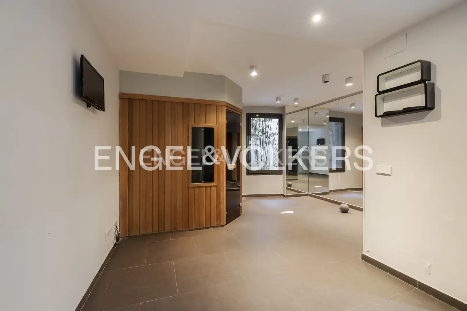 Houses for sale in Madrid  with Air Conditioner, Heating and Terrace