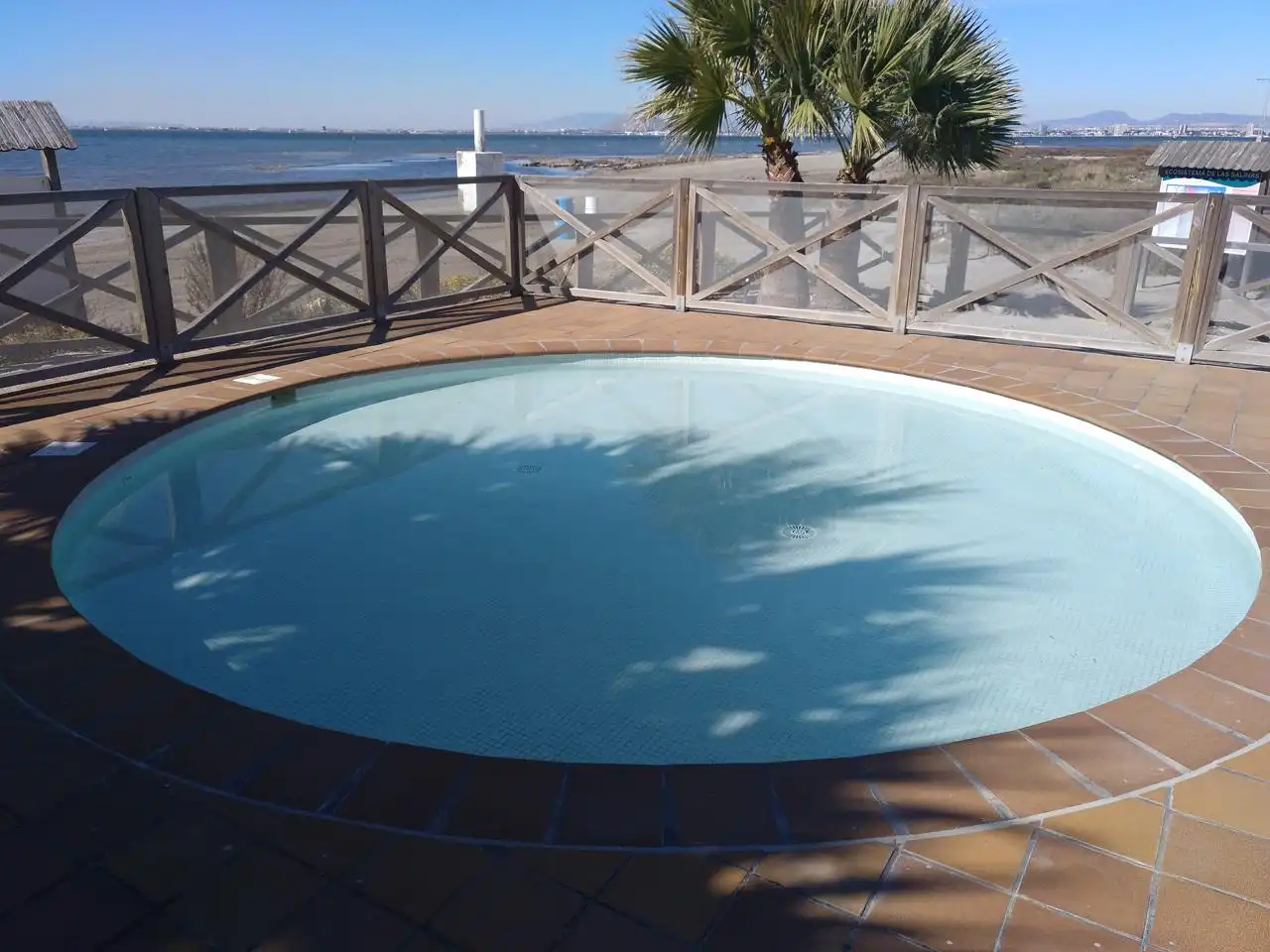 Piscina de Apartamento en venta en La Manga del Mar Menor con Aire acondicionado, Calefacción y Terraza