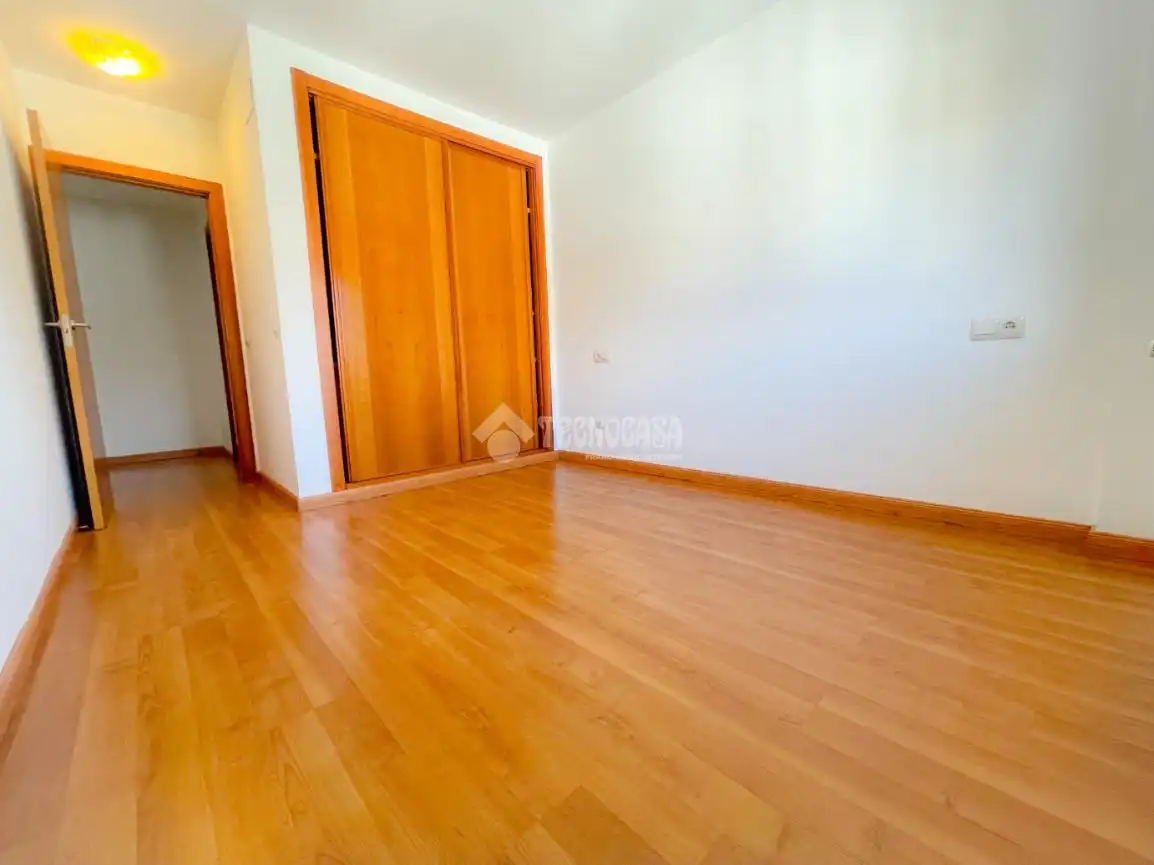 Bedroom of Flat for sale in Guadarrama  with Heating, Storage room and Balcony